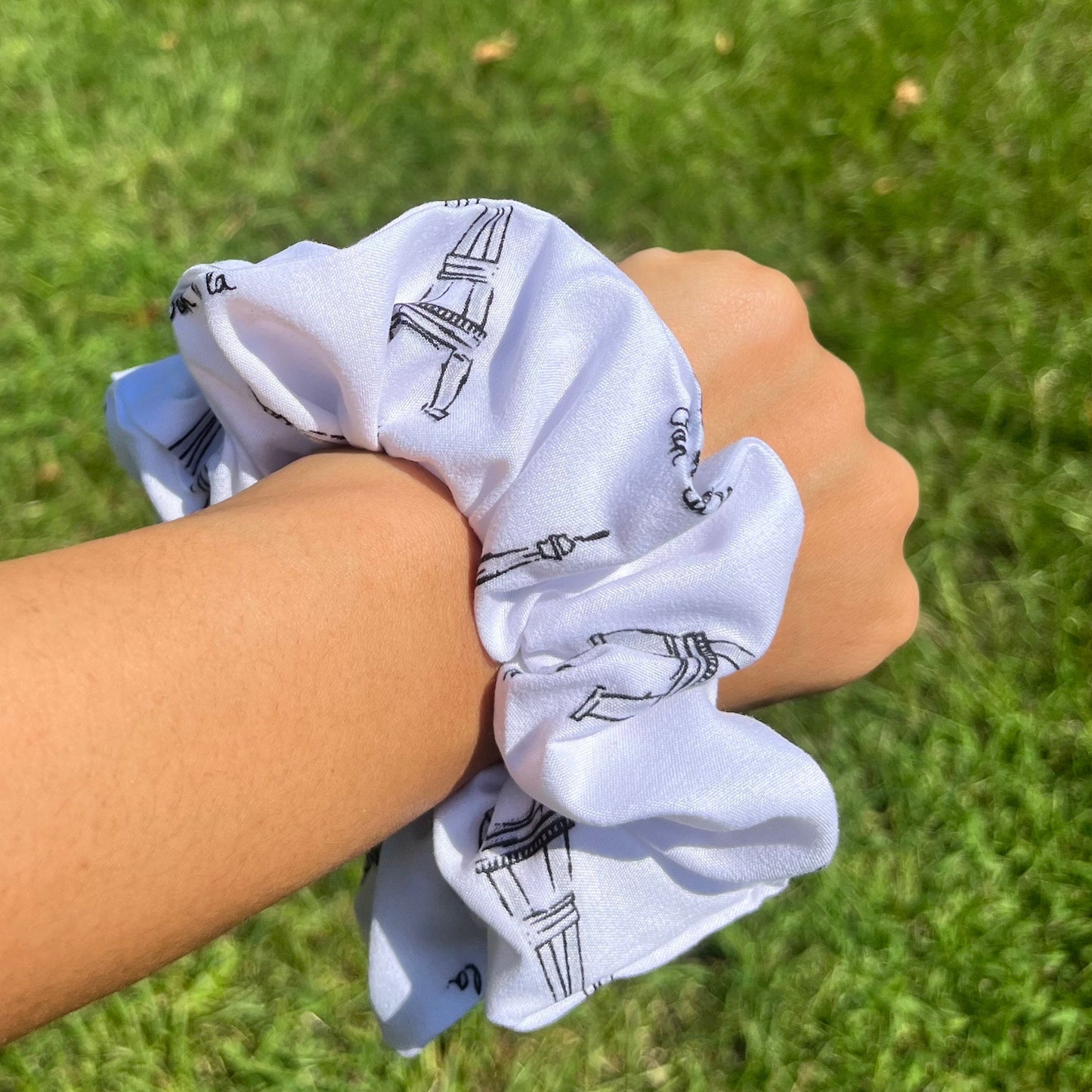 World Traveler Cotton Scrunchie Set: Paris, London Prints