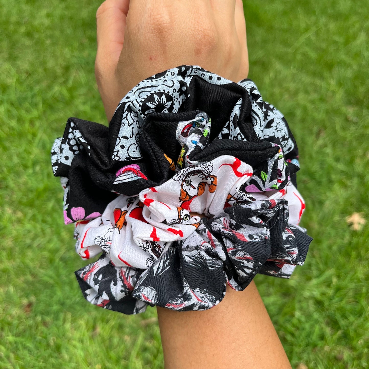 Halloween Scrunchies: Spooky Movie Prints