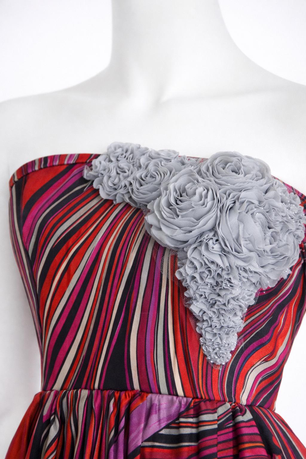 Strapless Peplum Top – Gray Rosette Appliqué
