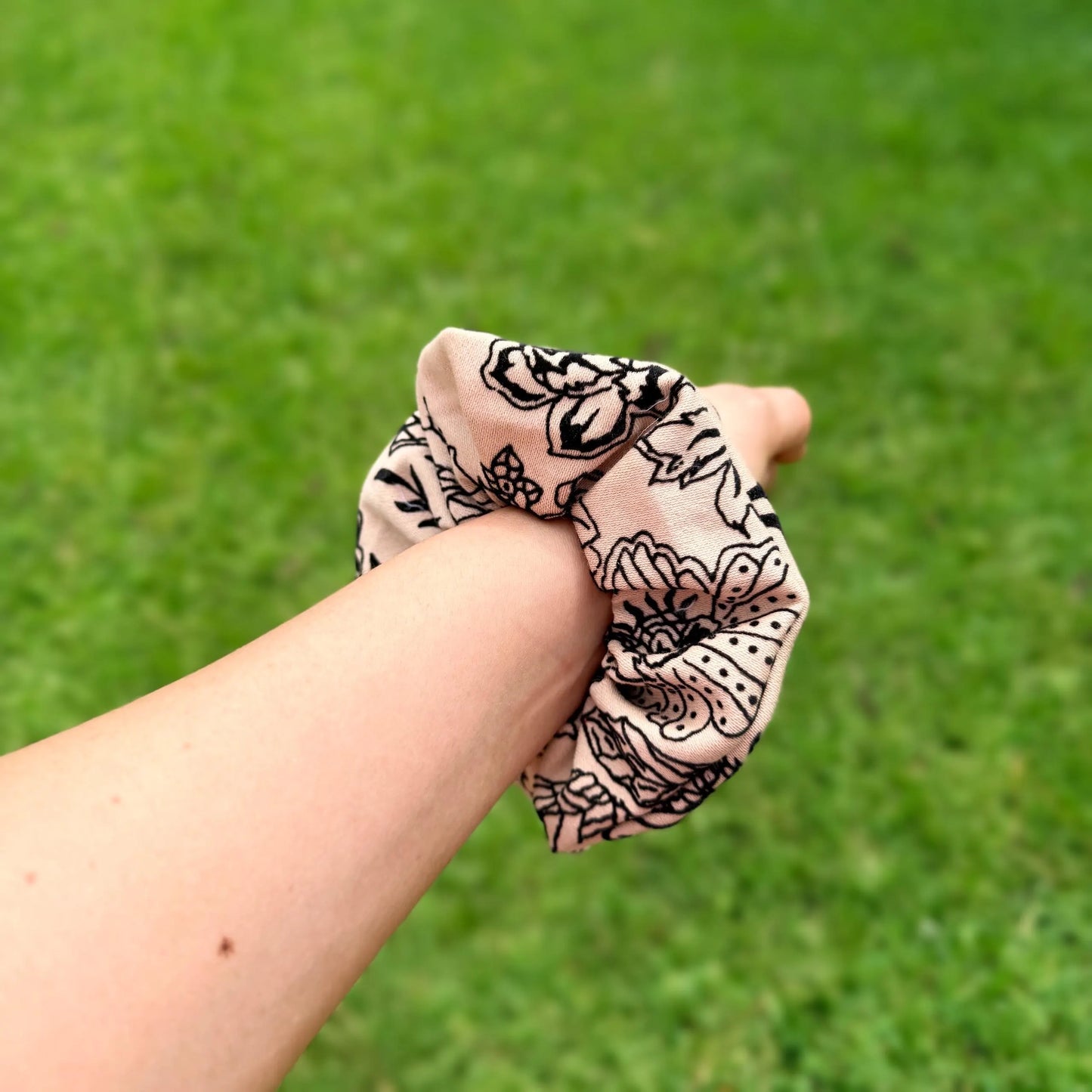 Neutral Beige & Black Floral Scrunchie – Minimalist Hair Tie, Everyday Elegant Hair Accessory