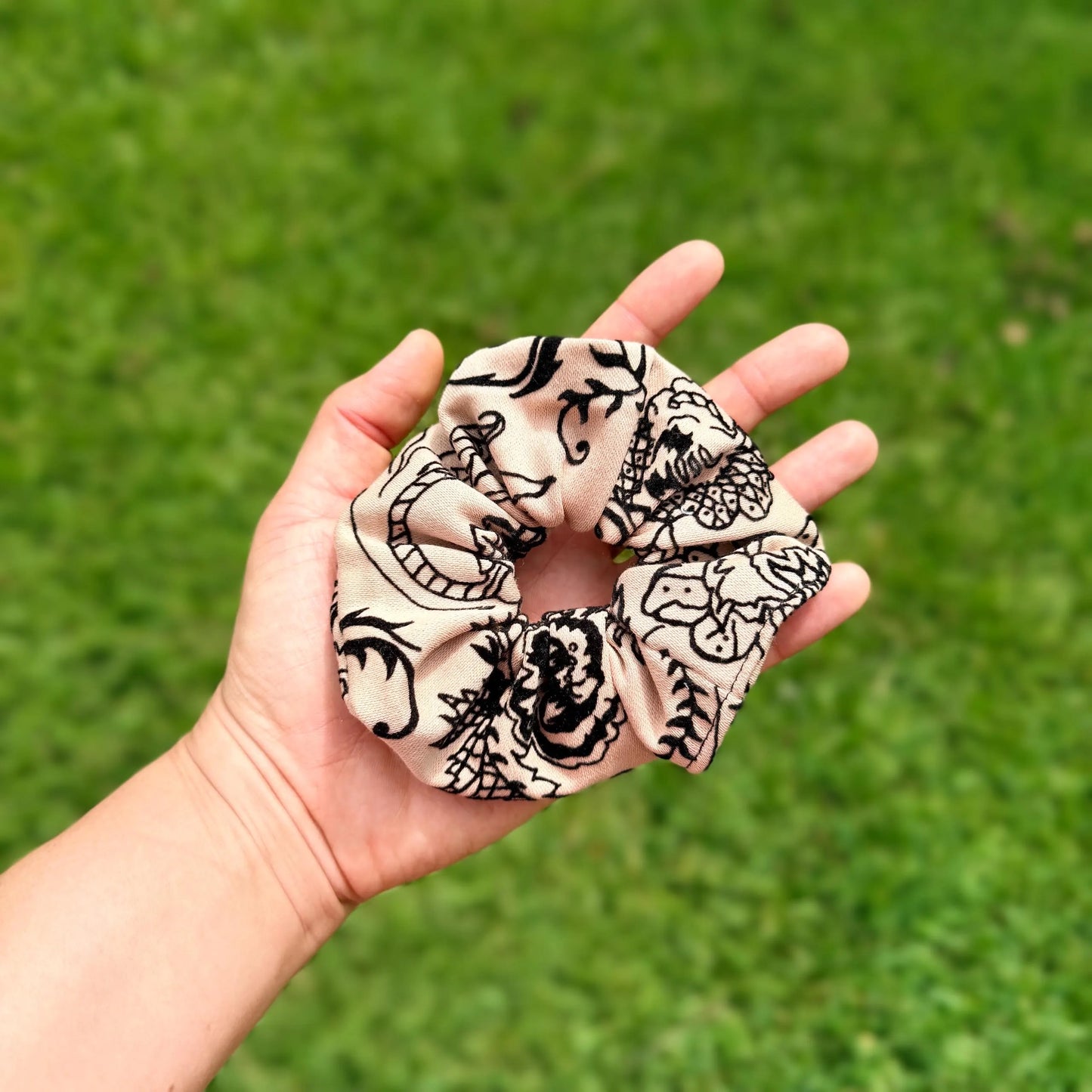 Neutral Beige & Black Floral Scrunchie – Minimalist Hair Tie, Everyday Elegant Hair Accessory