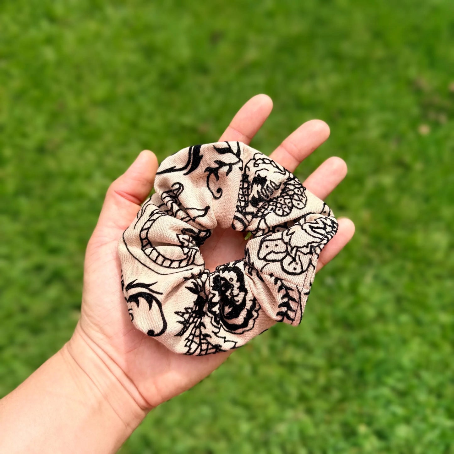 Neutral Beige & Black Floral Scrunchie – Minimalist Hair Tie, Everyday Elegant Hair Accessory